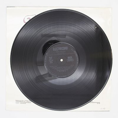 Live And Love (Instrumental)