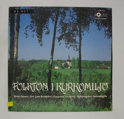 Folkton i kyrkomiljö