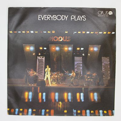 Everybody Plays