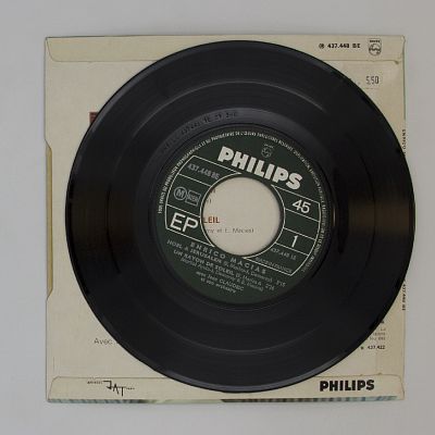 Enrico Macias – Noël A Jérusalem