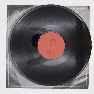 Gold (Greatest Hits)