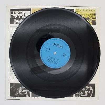 It's Only Rock'N' Roll - Die Gitarreros Live In Konzert